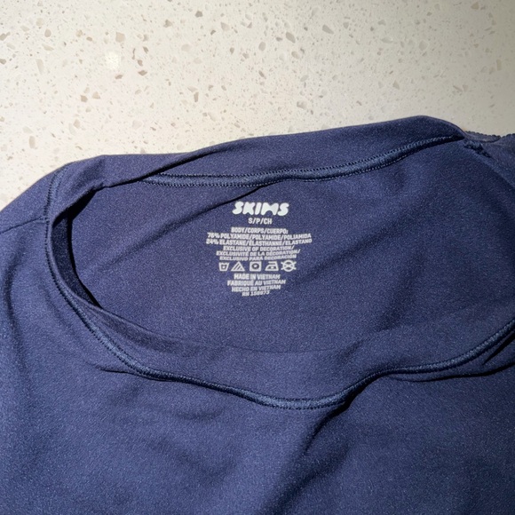 Elegant Navy Long Sleeve Top by SKIMS (small) - Picture 7 of 7